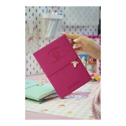VJ 2118 HELLO KİTTY GEÇMELİ VEGAN KPK GÜNLÜK 13X18 192YP