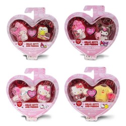 GIOCHI HKT0708 HELLO KİTTY KALPTEN KALBE  2 Lİ FİGÜR SET